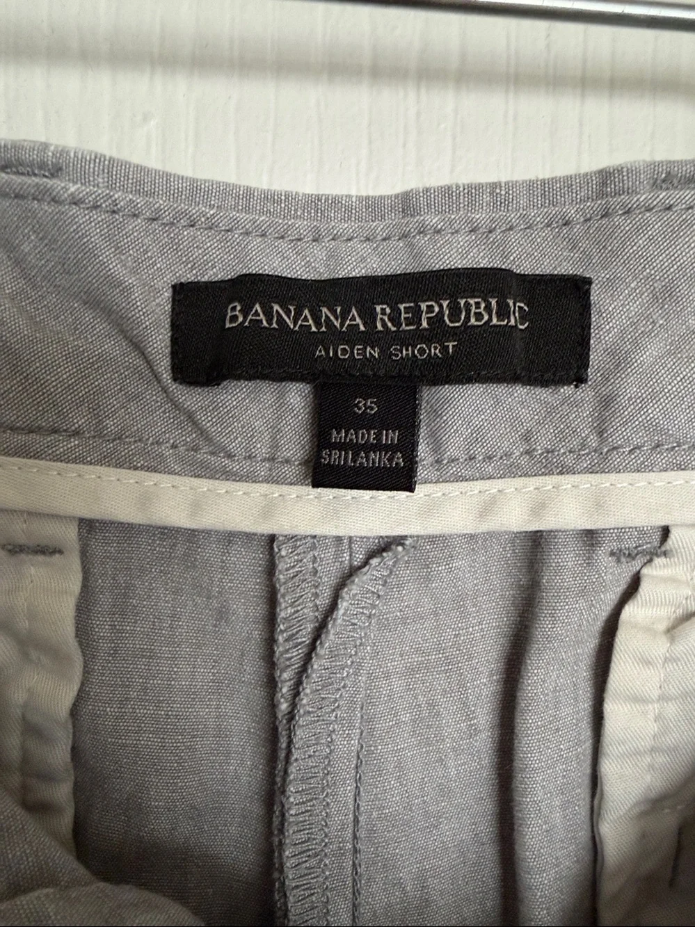 Banana Republic - Light Grey - Aiden Short.